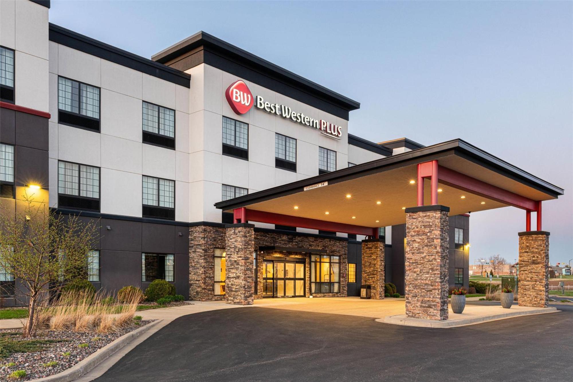 Hotel Western &